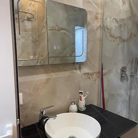 Condor Center Luxury 3