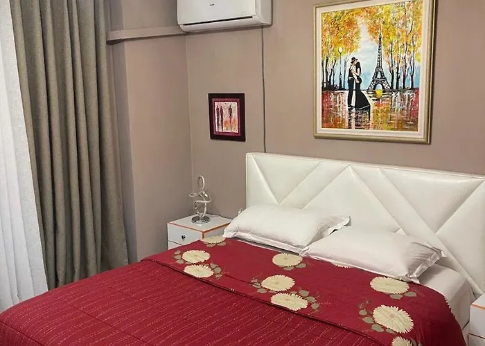 Condor Center Luxury 3 Apartament Tirana