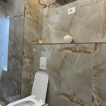 Condor Center Luxury 3 Apartamento *